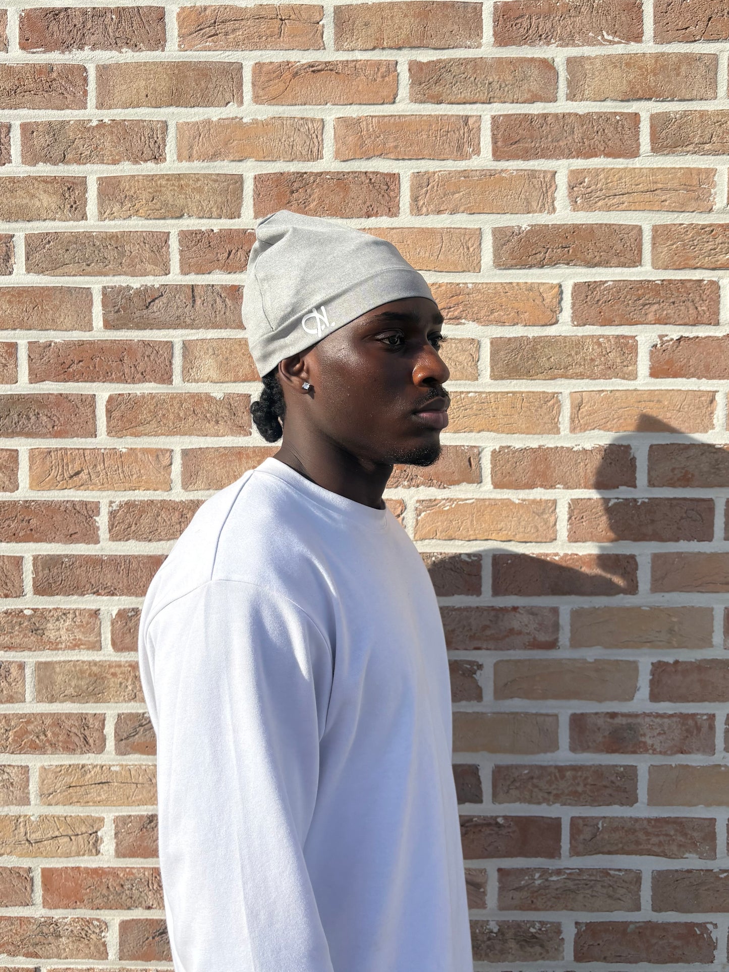 SATIN SKULLCAP GREY